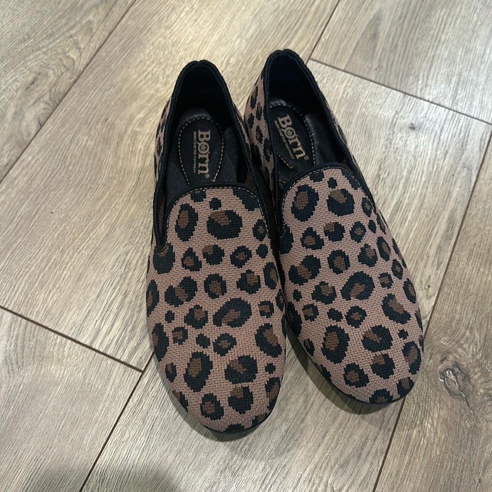 Born flat loafer